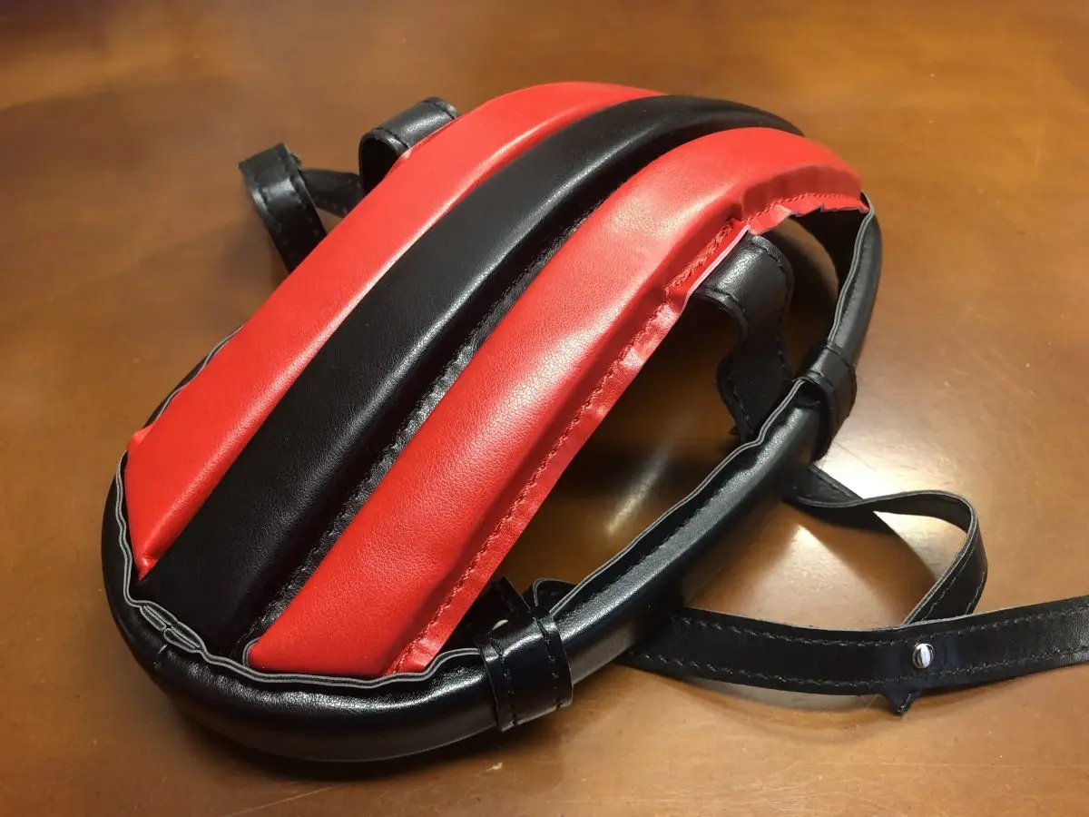 Caschetto ciclismo vintage vinpelle Nero e Rosso