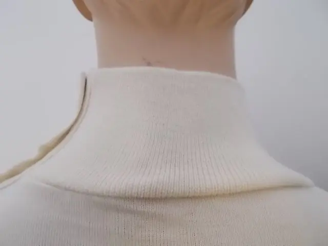 MAGLIA LANA ANNI 20'/30' BIANCA FASCIA TRICOLORE ITALIANO ANTICO - immagine 9