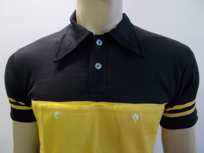MAGLIA LANA ANNI '40/50 NERA FASCIA GIALLA - immagine 3