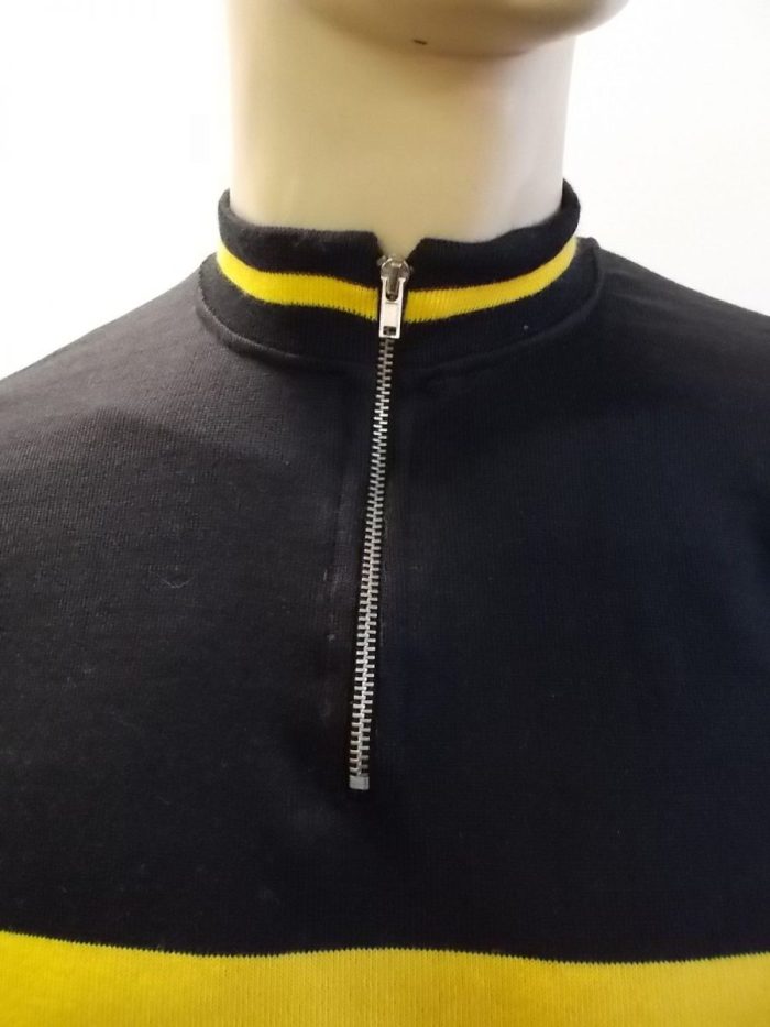 MAGLIA LANA ANNI 70' NERO FASCIA E RIFINITURE GIALLO - immagine 2