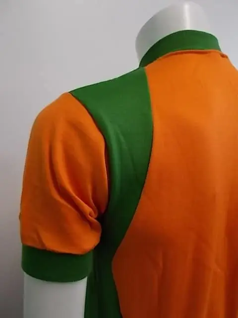 MAGLIA LANA ANNI 70' ARANCIONE CON COLLO, POLSINI E FIANCHI VERDI - immagine 4