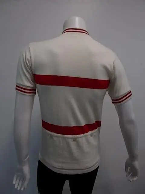 MAGLIA LANA ANNI 70' BIANCA , 2 RICHE ROSSE DAVANTI, COLLO E POLSINI - immagine 3
