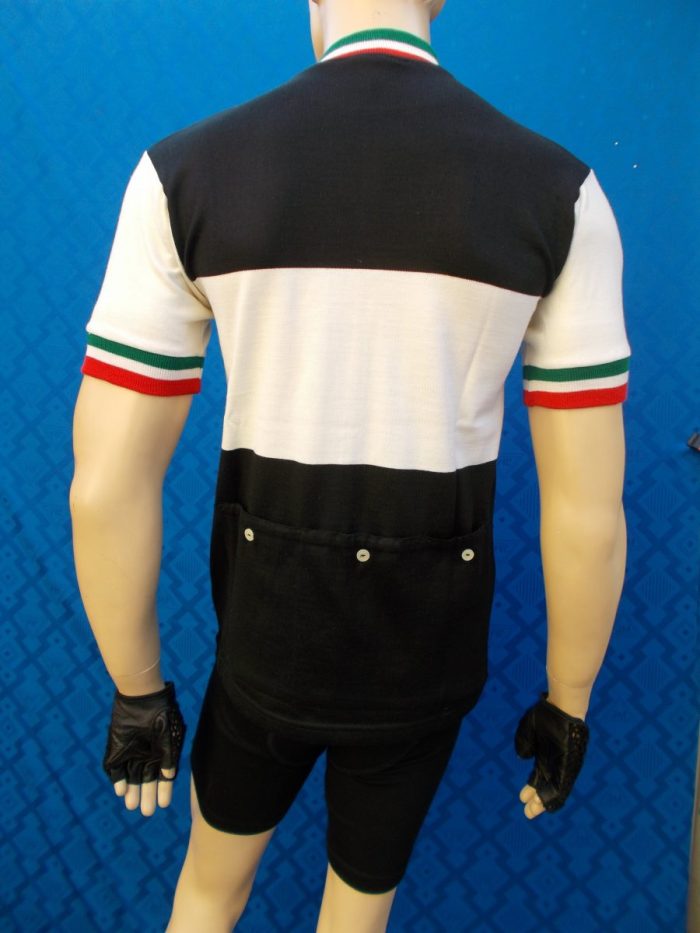 MAGLIA LANA ANNI 70' NERA FASCIA E MANICHE BIANCHE  COLLO E POLSINI TRICOLORI - immagine 5