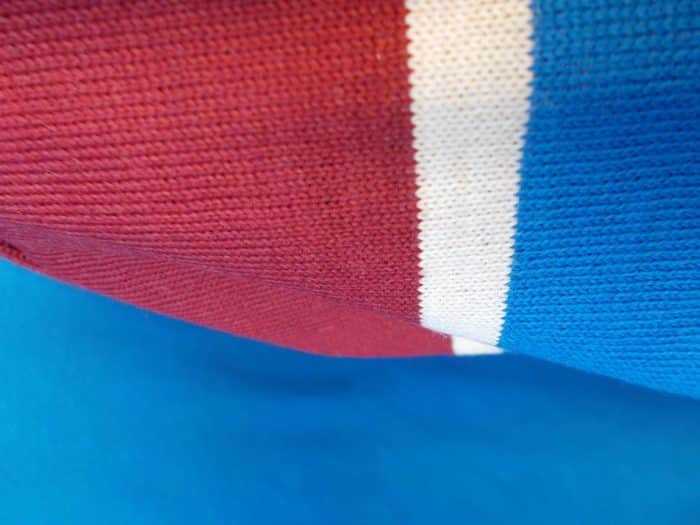 MAGLIA LANA ANNI 70' AMARANTO FASCIA AZZURRA E RIFINITURA PICCOLA CREMA - immagine 4