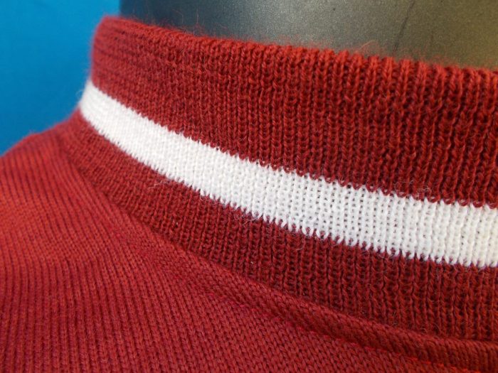 MAGLIA LANA ANNI 70' AMARANTO FASCIA BIANCA - immagine 4