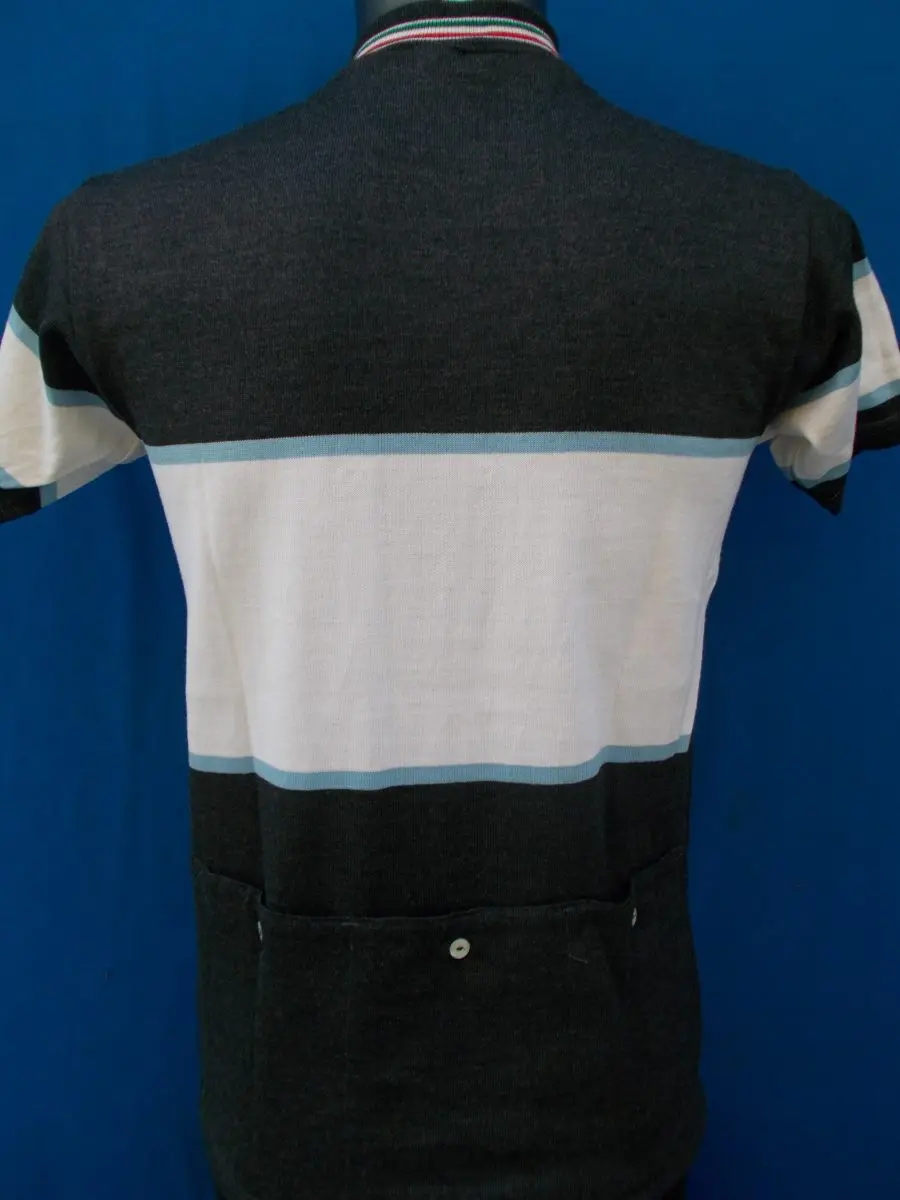 MAGLIA LANA ANNI 70' GRIGIO ANTRACITE FASCIA E MANICHE BIANCA RIGO CELESTE COLLO RIFINITURA TRICOLORE - immagine 9