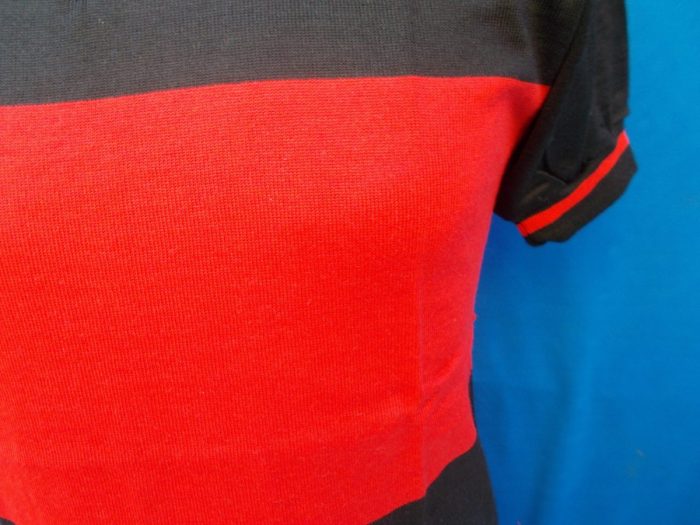 MAGLIA LANA ANNI 70 NERA FASCIA E RIFINITURE ROSSE - immagine 5