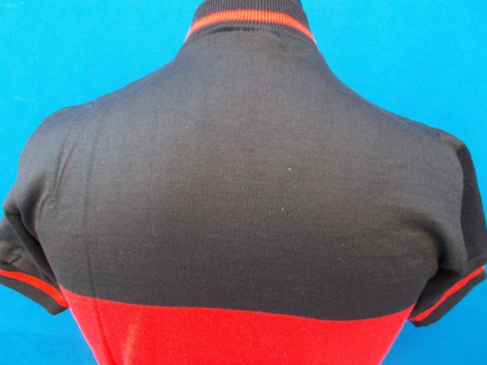 MAGLIA LANA ANNI 70 NERA FASCIA E RIFINITURE ROSSE - immagine 8