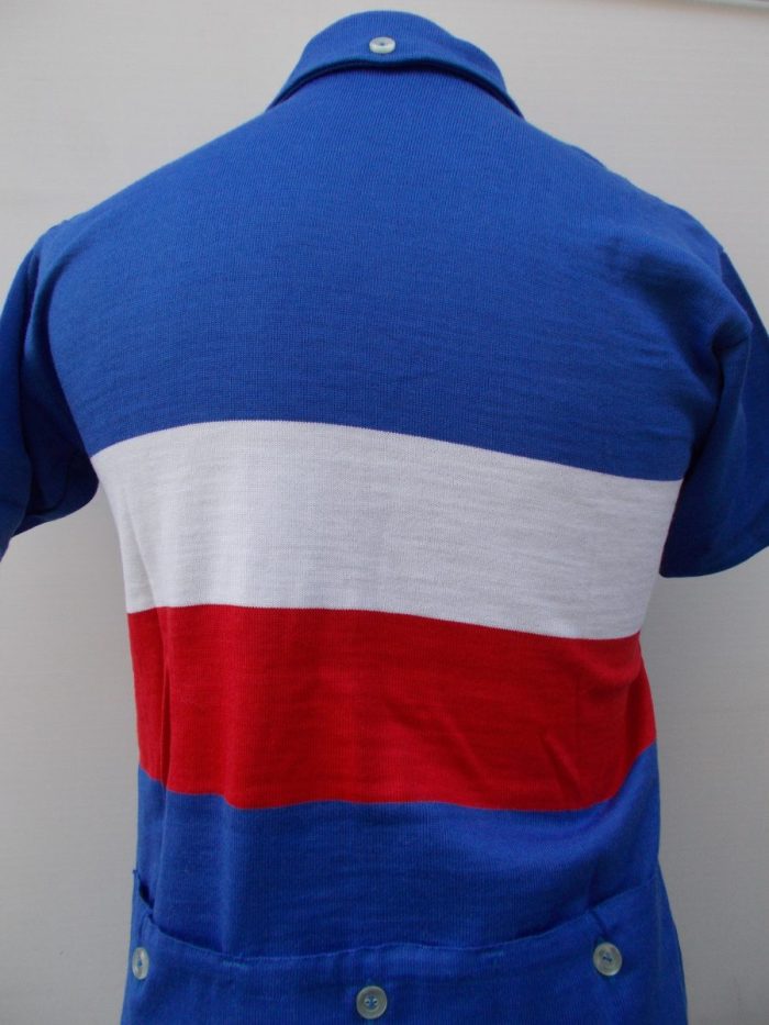 MAGLIA LANA ANNI '40/50 AZZURRA TASCA BIANCA E ROSSA - immagine 9