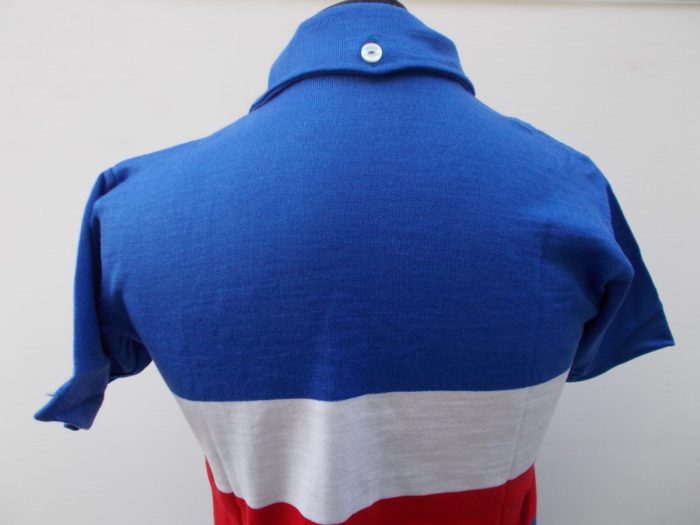 MAGLIA LANA ANNI '40/50 AZZURRA TASCA BIANCA E ROSSA - immagine 7