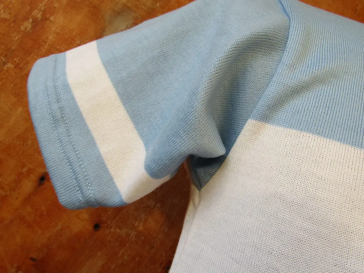MAGLIA LANA ANNI 70' CELESTE FASCIA BIANCA CON RIGA COLLO BIANCA E RIGO BASSO MANICA - immagine 8