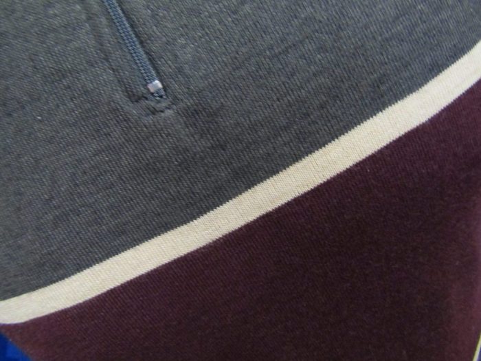 MAGLIA LANA ANNI 70' GRIGIO SCURO FASCIA BORDEAUX E RIGA PICCOLA CREMA - immagine 4