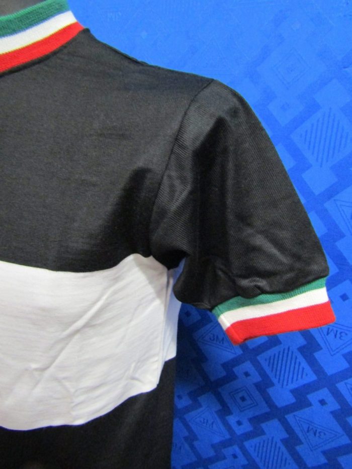 MAGLIA LANA ANNI '70 NERA FASCIA BIANCA E RIF. TRICOLORE ITALIANO - immagine 4