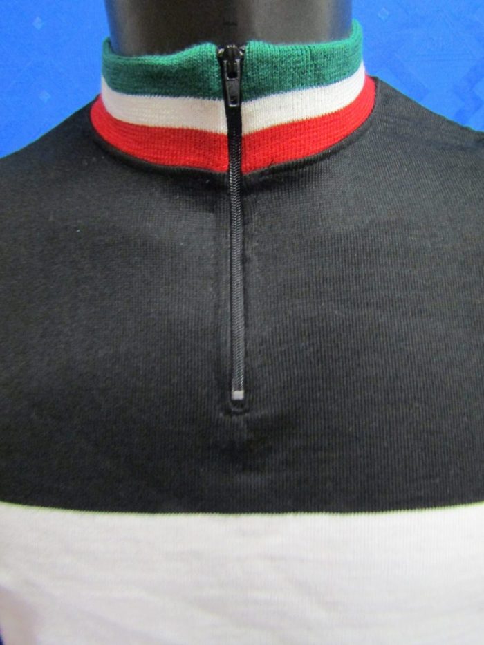 MAGLIA LANA ANNI '70 NERA FASCIA BIANCA E RIF. TRICOLORE ITALIANO - immagine 3