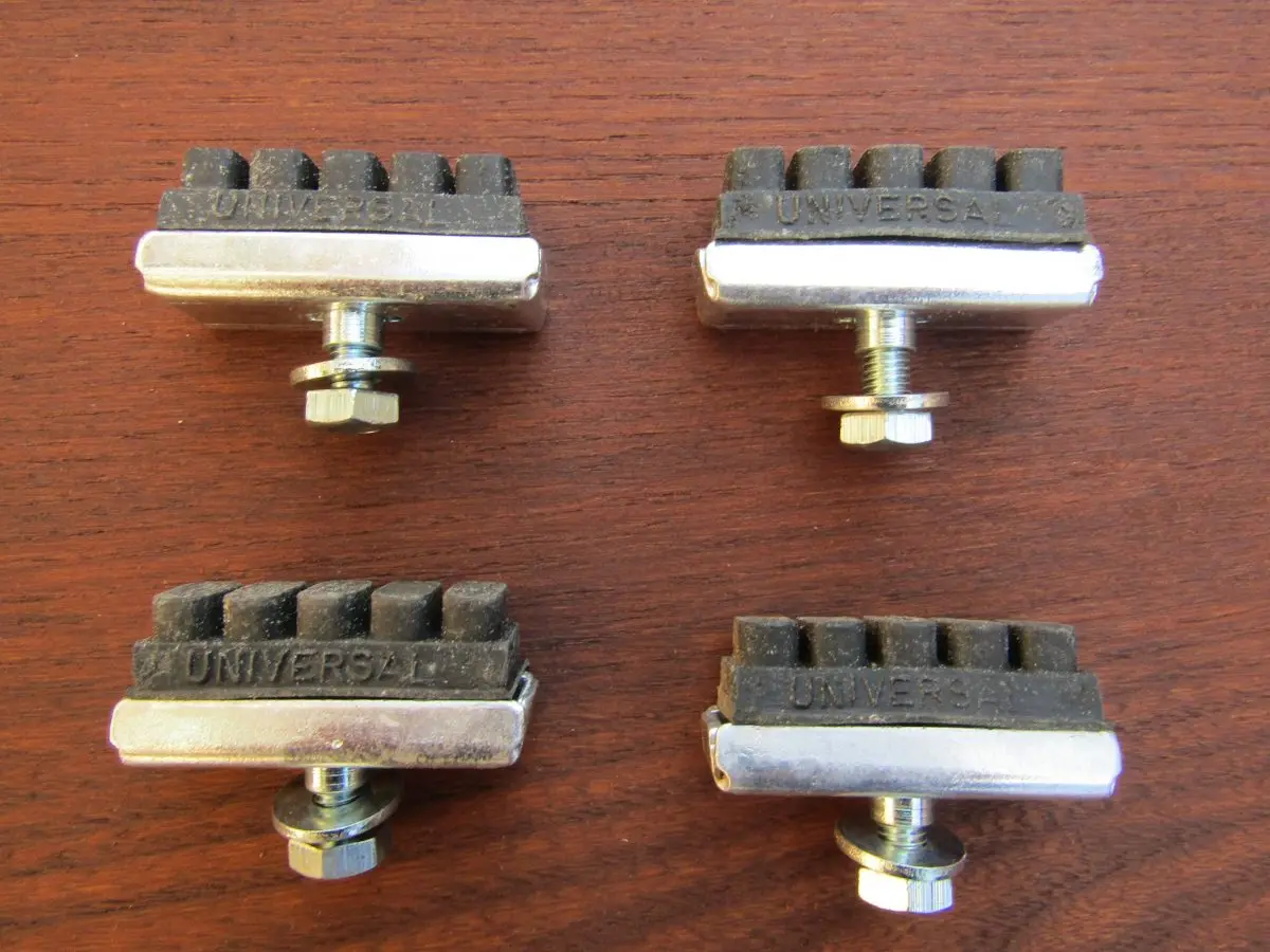 Freni UNIVERSAL 4pz colore Nero - immagine 3