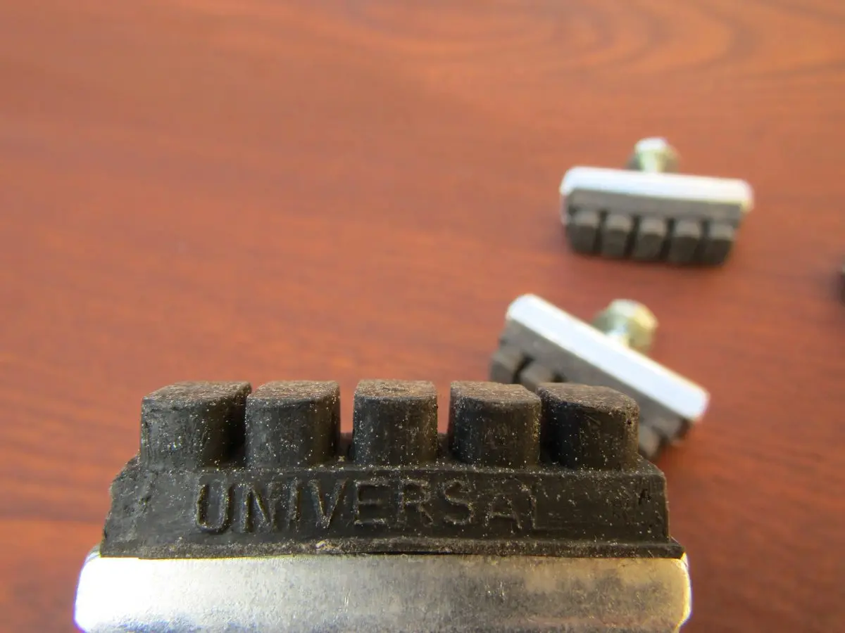Freni UNIVERSAL 4pz colore Nero - immagine 6