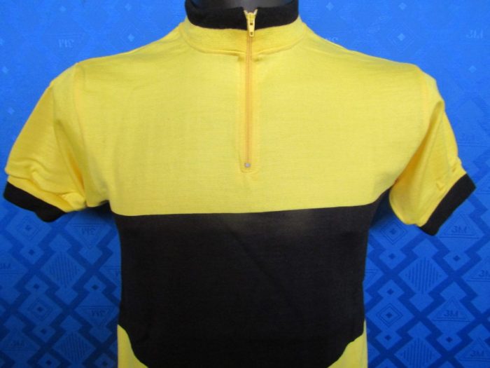 MAGLIA LANA ANNI 70' GIALLA FASCIA NERA - immagine 2