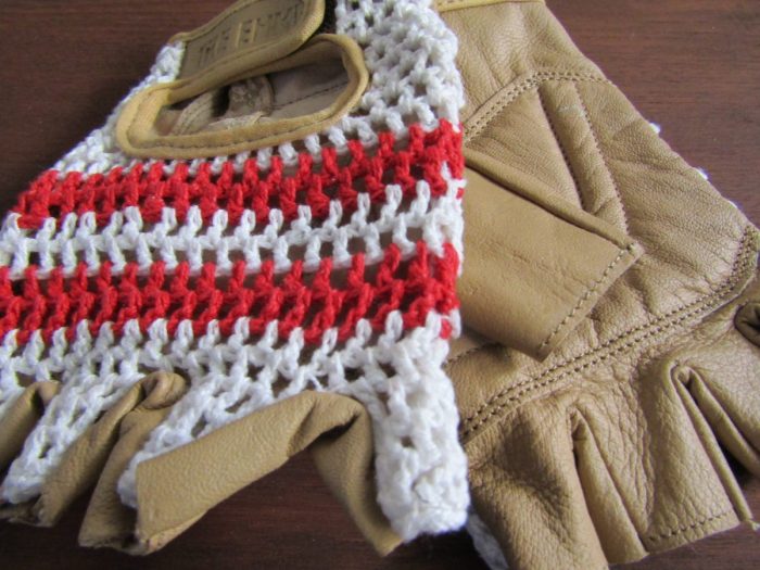 GUANTINO CON DORSO IN CORDA BIANCO/ROSSO - immagine 14