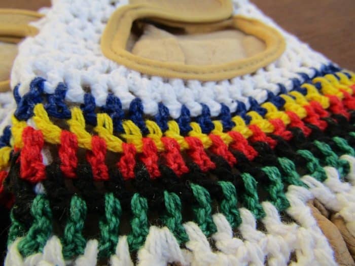 GUANTINO CON DORSO IN CORDA IRIDE - immagine 3
