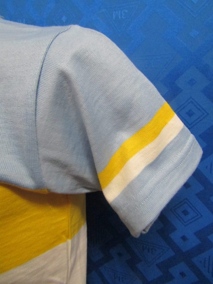 MAGLIA LANA ANNI 70' CELESTE , FASCIA E RIFINITURE BIANCO E GIALLO - immagine 4