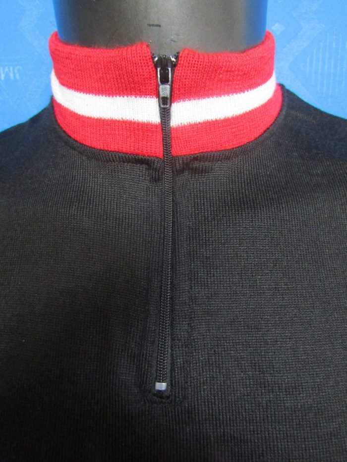 MAGLIA LANA ANNI 70 NERA FASCIA ROSSA CON COLLO E POLSINI ROSSI RIGO BIANCO - immagine 4