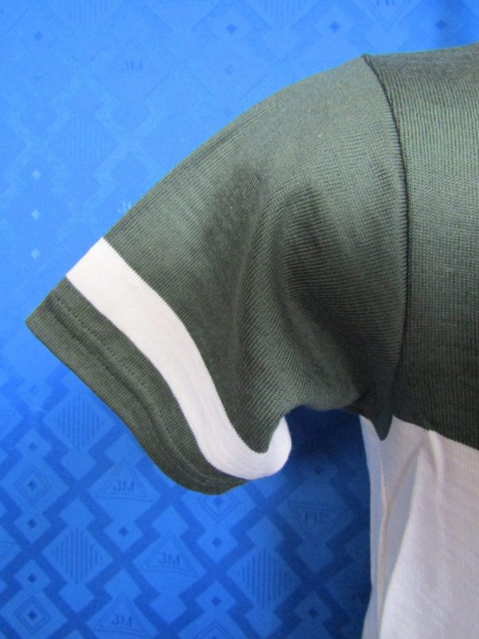 MAGLIA LANA ANNI 70' VERDE SCURO FASCIA BIANCA CON RIFINITURE COLLO E MANICHE BIANCHE - immagine 4