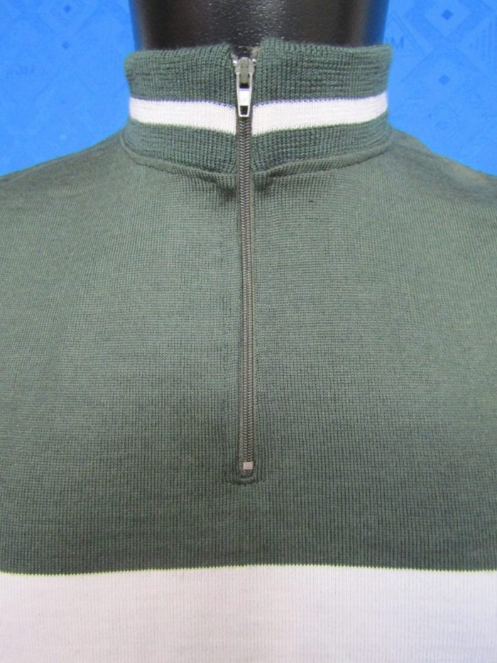 MAGLIA LANA ANNI 70' VERDE SCURO FASCIA BIANCA CON RIFINITURE COLLO E MANICHE BIANCHE - immagine 3