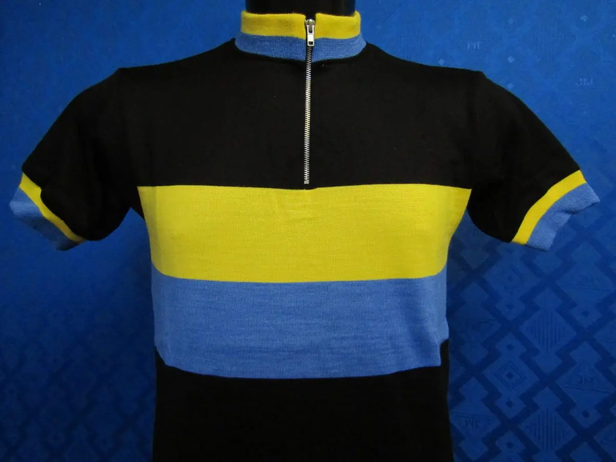 MAGLIA LANA ANNI 70' NERA FASCIA E RIFINITURE GIALLO E AZZURRE - immagine 2