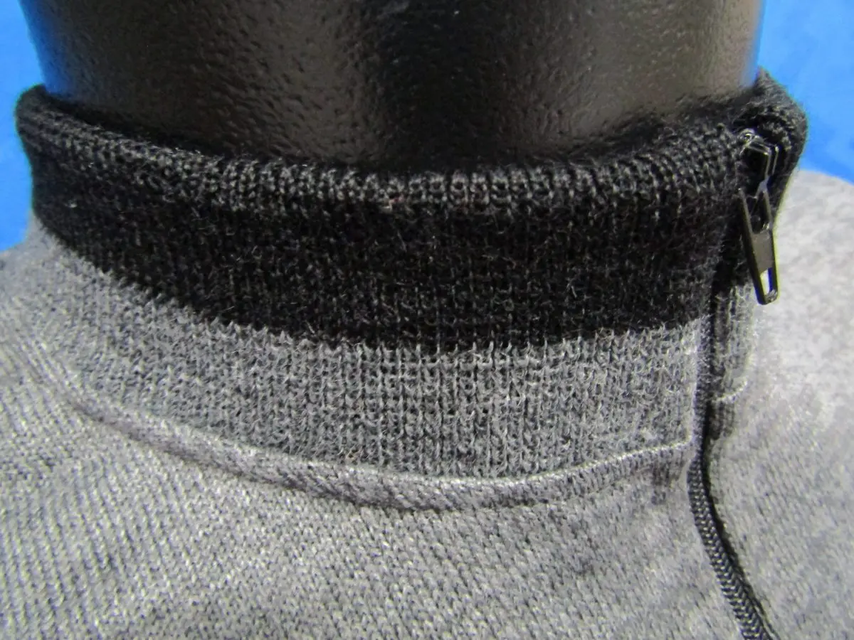 MAGLIA LANA ANNI 70' GRIGIO MELANGE RIFINITURE COLLO E POLSINI NERI - immagine 4