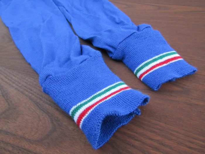 Manicotti vintage colorati con tricolore - immagine 4