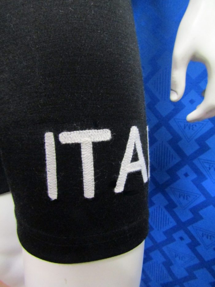 PANTALONCINO LANA RICAMO ITALIA - immagine 3