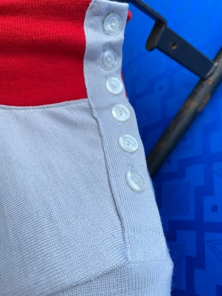 MAGLIA M/L LANA ANNI '20/30 GRIGIO CHIARO COLLO E POLSINI ROSSI - immagine 3