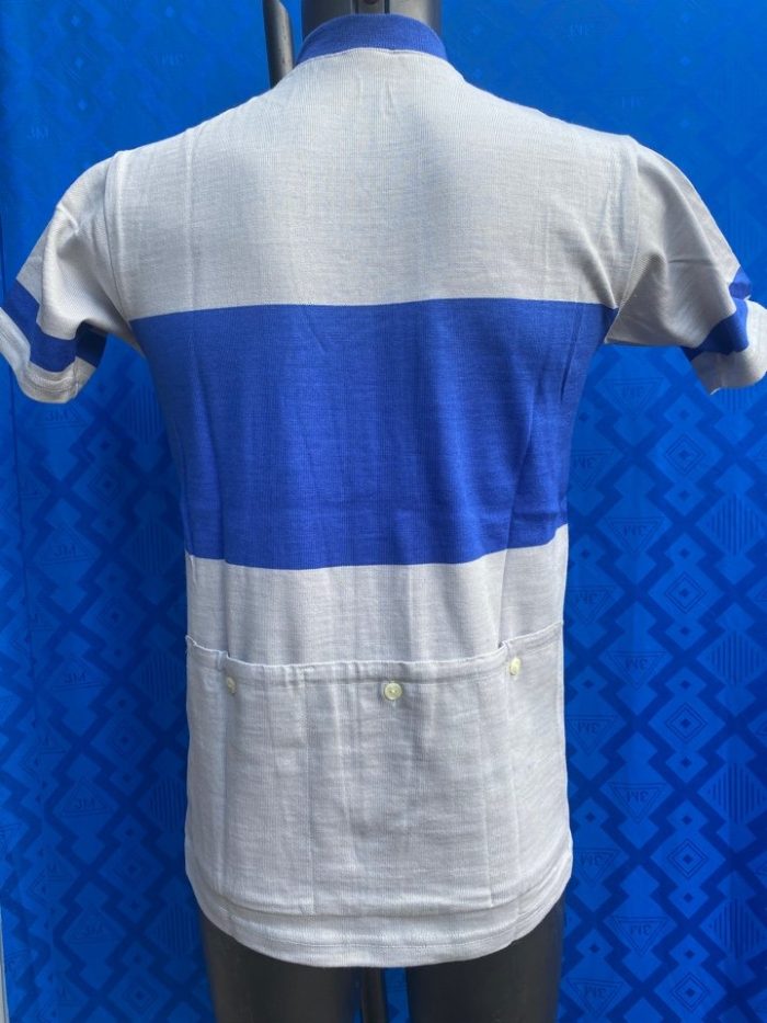 MAGLIA LANA ANNI 70' GRIGIO CHIARO FASCIA AZZURRO ELETTRICO - immagine 4
