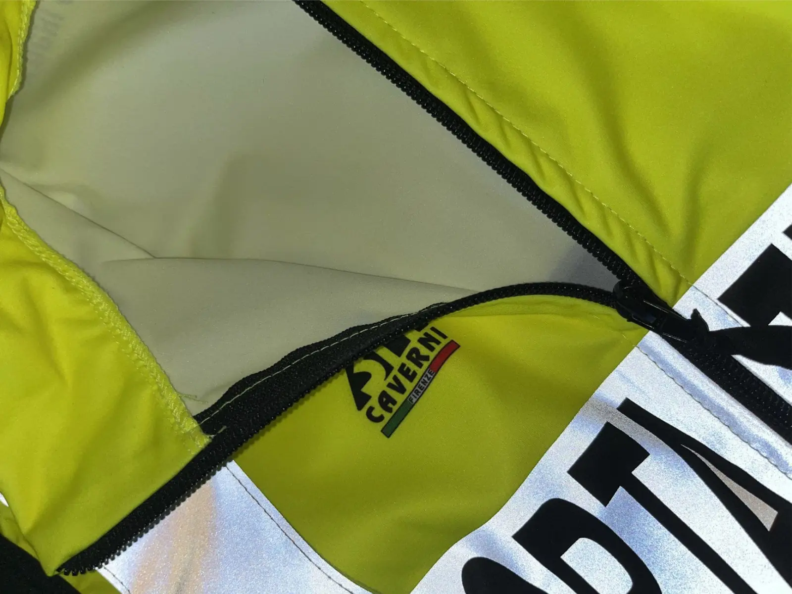 Gilet Alta Visibilità Scorta Tecnica Regolamentare - immagine 8