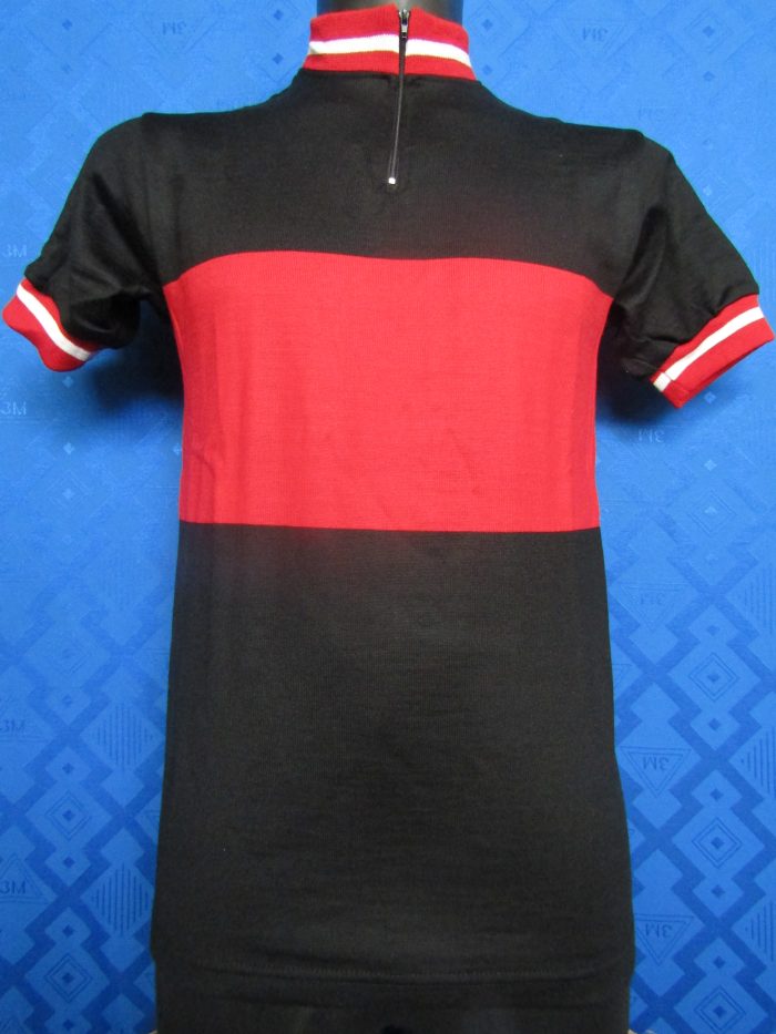 MAGLIA LANA ANNI 70 NERA FASCIA ROSSA CON COLLO E POLSINI ROSSI RIGO BIANCO